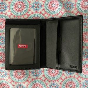 TUMI Mens Leather L-Fold Wallet